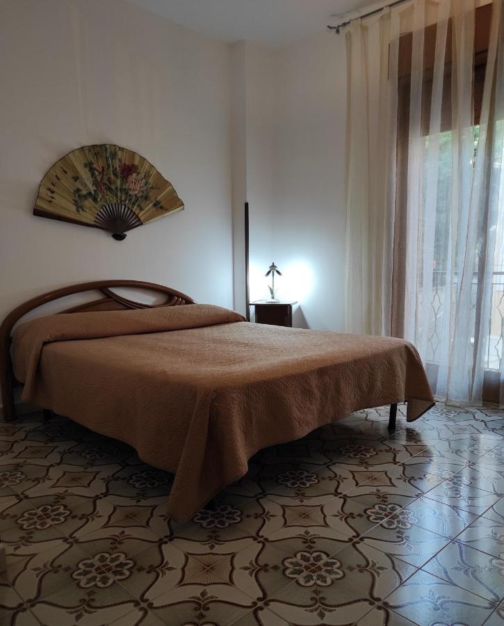 Casa Vacanza Di Maggio Apartment Cinisi Luaran gambar